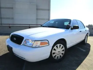 2011 FORD CROWN VICTORIA