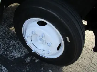 2005 GMC MEDIUM DUTY C5500