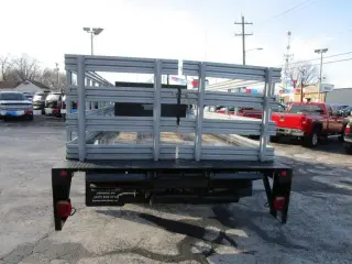 2005 GMC MEDIUM DUTY C5500