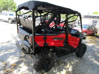 2021 HONDA PIONEER