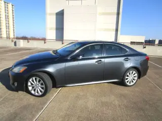 2009 LEXUS IS