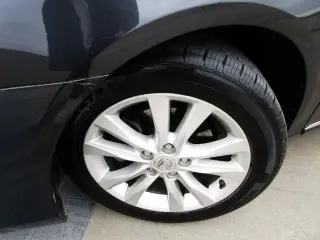 2011 LEXUS ES