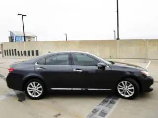 2011 LEXUS ES