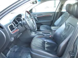 2010 LINCOLN MKZ
