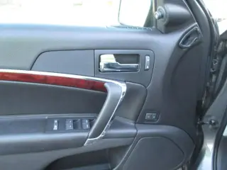 2010 LINCOLN MKZ