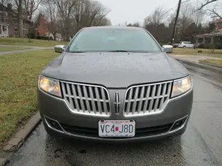 2010 LINCOLN MKZ