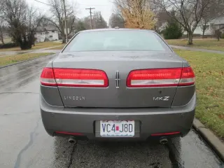 2010 LINCOLN MKZ