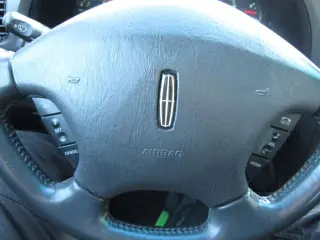 2002 LINCOLN LS