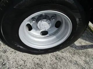 2006 MITSUBISHI FUSO FE