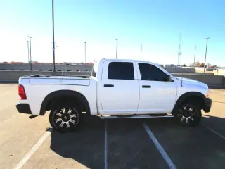 2012 RAM 1500 CREW CAB