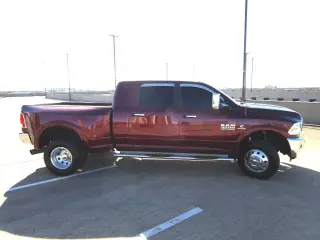 2017 RAM 3500 MEGA CAB