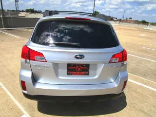 2012 SUBARU OUTBACK