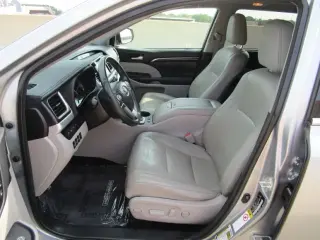 2015 TOYOTA HIGHLANDER