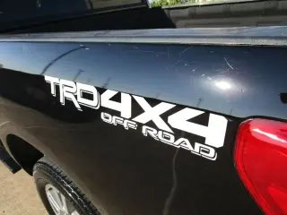 2011 TOYOTA TUNDRA CREWMAX