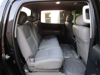 2011 TOYOTA TUNDRA CREWMAX