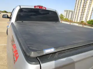 2016 TOYOTA TUNDRA CREWMAX