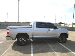 2016 TOYOTA TUNDRA CREWMAX
