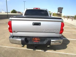 2016 TOYOTA TUNDRA CREWMAX