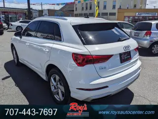 2021 Audi Q3 quattro Premium 40 TFSI