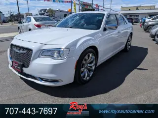 2017 Chrysler 300C