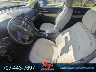 2017 Ford Explorer Platinum