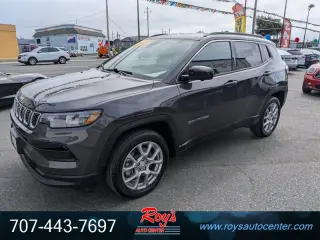 2024 Jeep Compass Latitude Lux