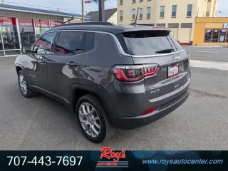 2024 Jeep Compass Latitude Lux