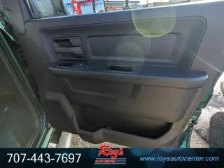 2022 RAM 3500 Tradesman Dump Bed