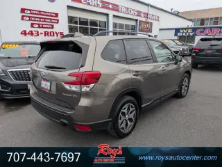 2020 Subaru Forester Premium 4-Door Wagon