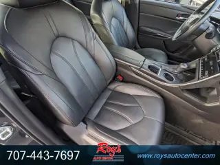 2021 Toyota Avalon XLE