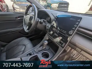 2021 Toyota Avalon XLE