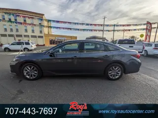 2021 Toyota Avalon XLE