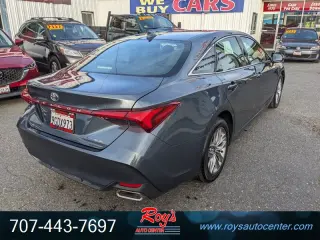 2021 Toyota Avalon XLE