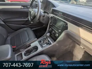 2022 Volkswagen Passat SE