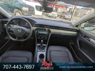 2022 Volkswagen Passat SE