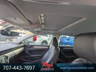 2022 Volkswagen Passat SE