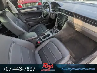2022 Volkswagen Passat SE