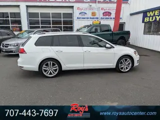 2017 Volkswagen Golf SportWagen TSI SEL 4-Door Wagon