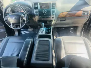 2015 Nissan Armada SL