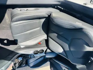 2017 INFINITI Q60 2.0T Premium 2-Door Coupe