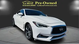 2017 INFINITI Q60 2.0T Premium 2-Door Coupe