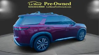2022 Nissan Pathfinder Platinum