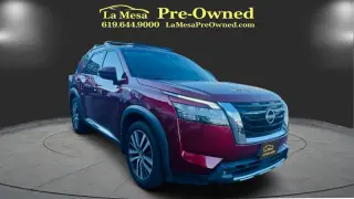 2022 Nissan Pathfinder Platinum