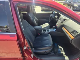 2014 Subaru Outback 2.5i Limited 4-Door Wagon