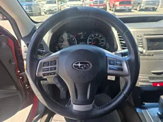 2014 Subaru Outback 2.5i Limited 4-Door Wagon
