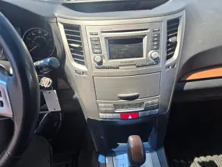 2014 Subaru Outback 2.5i Limited 4-Door Wagon