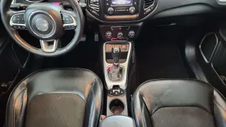 2018 Jeep Compass Latitude FWD