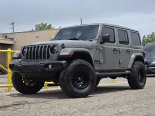 2021 Jeep Wrangler Unlimited Sahara Altitude