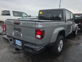 2023 Jeep Gladiator