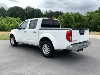 2019 NISSAN FRONTIER S
